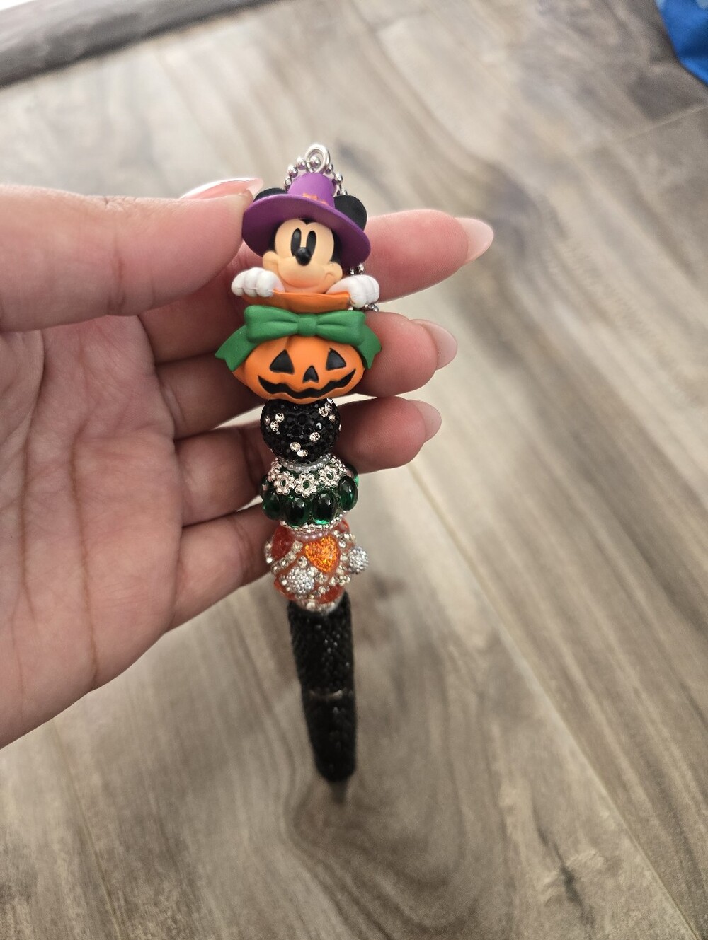 MICKEY HALLOWEEN PEN